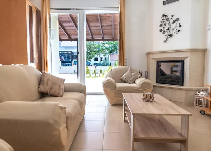 Konstantina\'S Comfort House