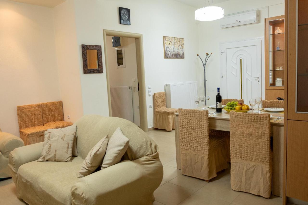 Konstantina's Comfort House Apartment