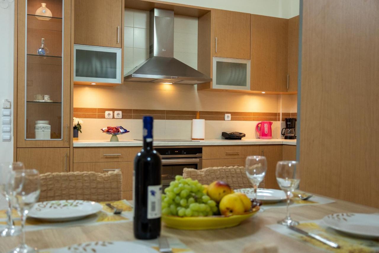 Konstantina's Comfort House Apartment *